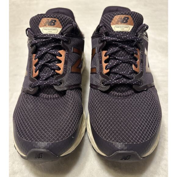 New Balance Running Shoes Women’s Size 7 Purple Fresh Foam Comfort Cushioned - Picture 2 of 7